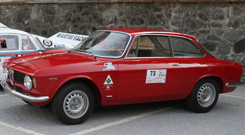 Illustration for article titled Love of the Day: Alfa Romeo Giulia Sprint GT